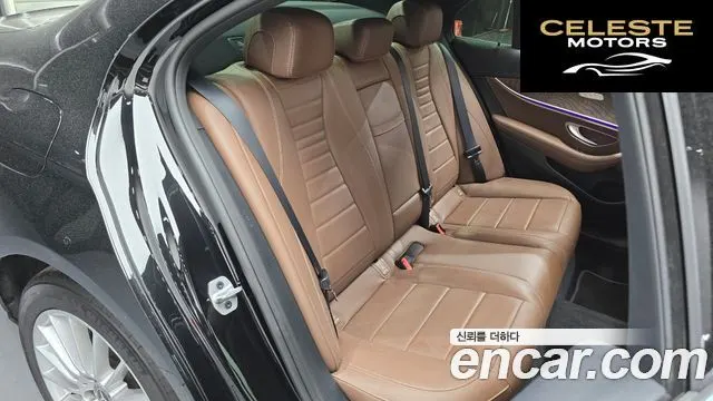 MERCEDES BENZ E-Classe W213 E250 Exclusive 2021 — photo 12 sur 20