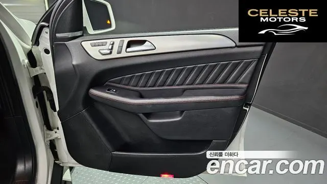 MERCEDES BENZ GLE-Classe W166 GLE350 d 4MATIC Coupé 2018 — photo 14 sur 31