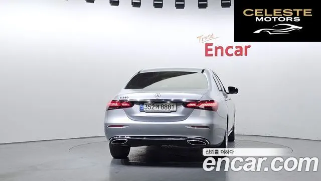 MERCEDES BENZ E-Classe W213 E250 Exclusive 2021 — photo 4 sur 33