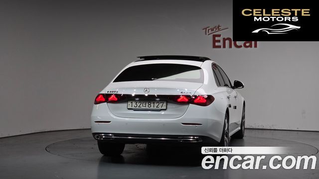 MERCEDES BENZ E-Classe W214 E220d 4MATIC Exclusive 2024 — photo 3 sur 31