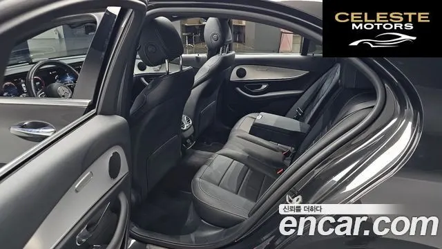 MERCEDES BENZ E-Classe W213 E250 Avantgarde 2021 — photo 18 sur 36