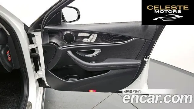 MERCEDES BENZ E-Classe W213 E220d Avantgarde 2019 — photo 15 sur 34
