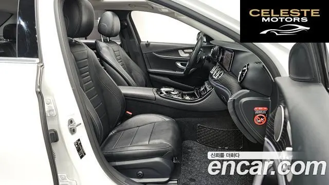 MERCEDES BENZ E-Classe W213 E220d Avantgarde 2019 — photo 16 sur 34