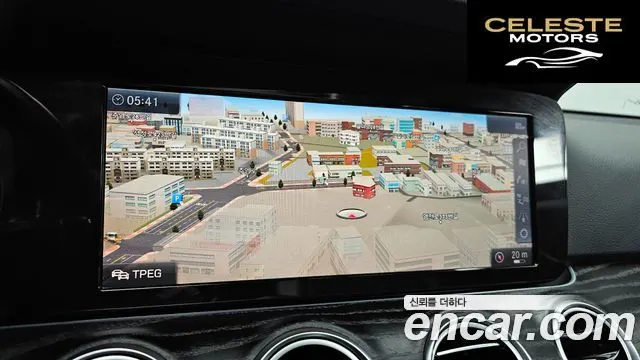MERCEDES BENZ E-Classe W213 E220d Avantgarde 2019 — photo 20 sur 34