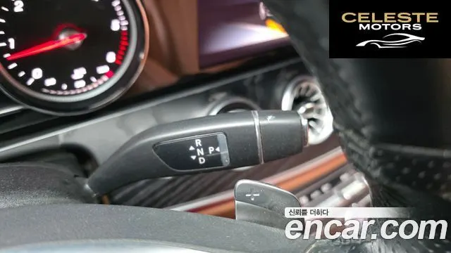 MERCEDES BENZ E-Classe W213 E220d Coupé 2018 — photo 9 sur 26