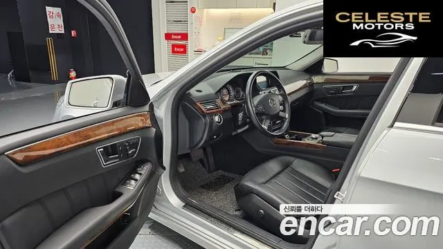 MERCEDES BENZ E-Classe W212 E300 2012 — photo 10 sur 20