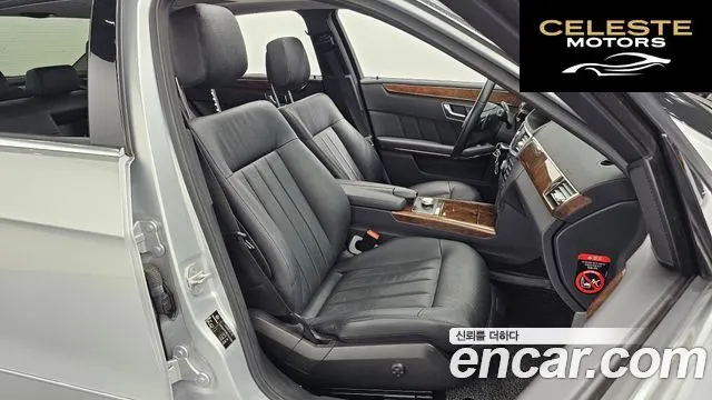 MERCEDES BENZ E-Classe W212 E300 2012 — photo 12 sur 20