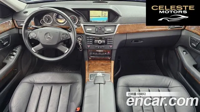 MERCEDES BENZ E-Classe W212 E300 2012 — photo 7 sur 20