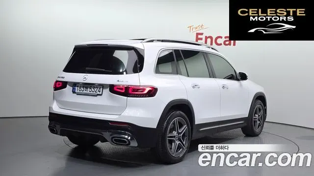 MERCEDES BENZ GLB-Classe X247 GLB250 4MATIC 2023 — photo 2 sur 20