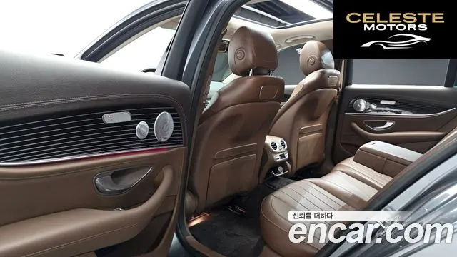 MERCEDES BENZ E-Classe W213 E450 4MATIC Exclusive 2020 — photo 11 sur 26