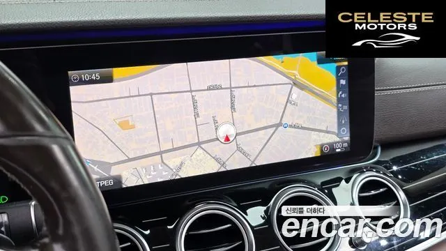 MERCEDES BENZ E-Classe W213 E450 4MATIC Exclusive 2020 — photo 13 sur 26
