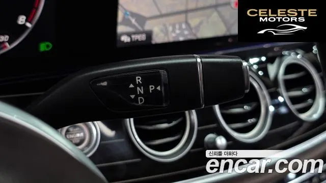 MERCEDES BENZ E-Classe W213 E450 4MATIC Exclusive 2020 — photo 9 sur 26