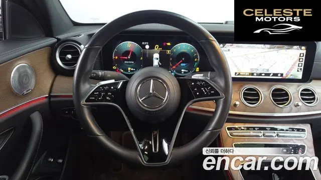 MERCEDES BENZ E-Classe W213 E300e 4MATIC Exclusive 2021 — photo 19 sur 37