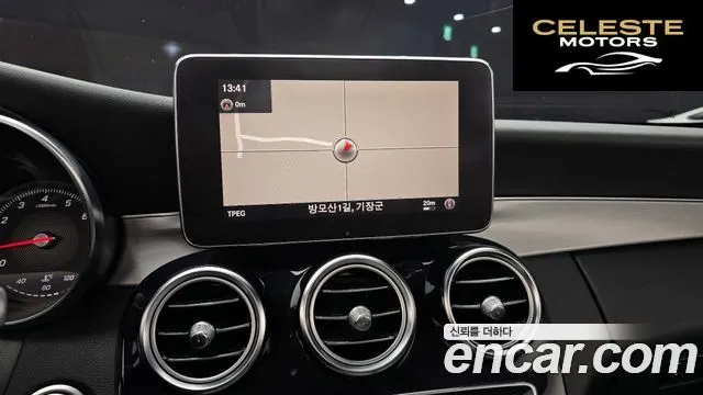 MERCEDES BENZ C-Classe W205 C200 Cabriolet 2017 — photo 15 sur 26