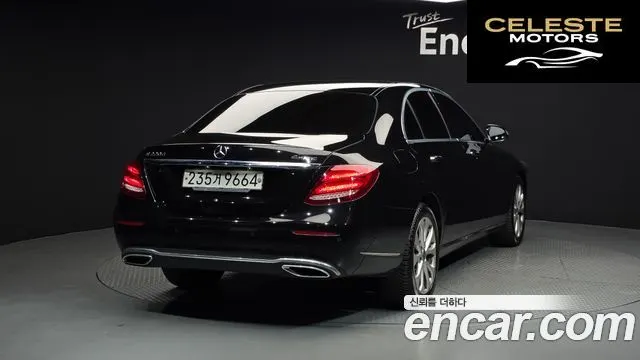 MERCEDES BENZ E-Classe W213 E220d 4MATIC Exclusive 2020 — photo 2 sur 30
