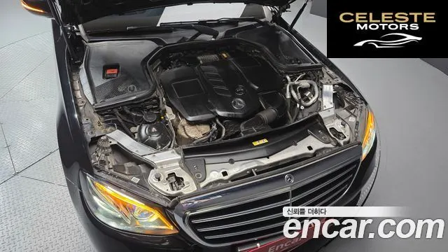 MERCEDES BENZ E-Classe W213 E220d 4MATIC Exclusive 2020 — photo 6 sur 30