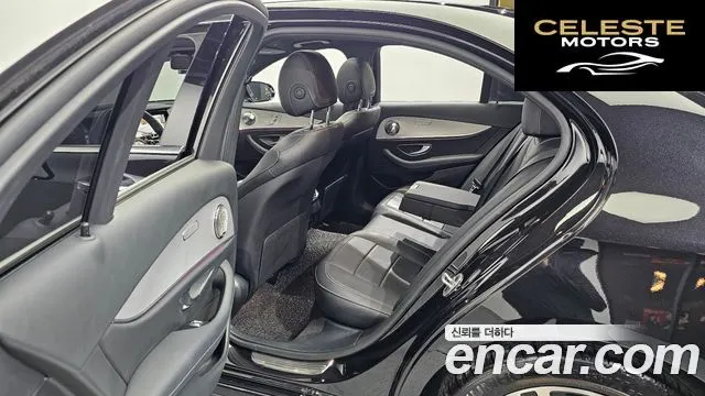 MERCEDES BENZ E-Classe W213 E250 Avantgarde 2021 — photo 18 sur 34