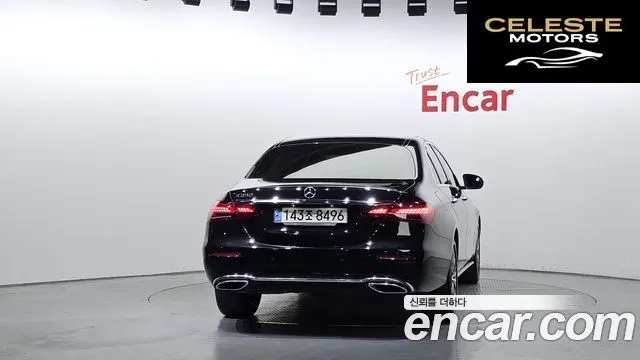 MERCEDES BENZ E-Classe W213 E250 Avantgarde 2021 — photo 4 sur 34