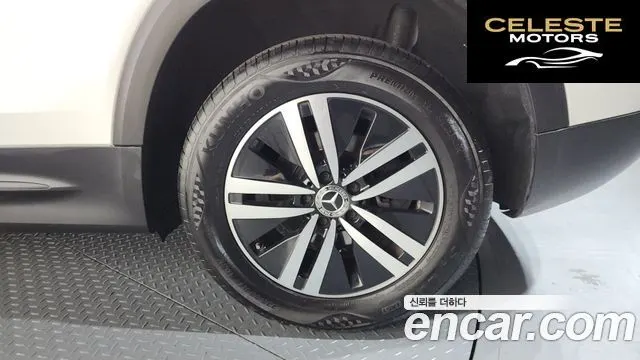 MERCEDES BENZ GLB-Classe X247 GLB200 d 2021 — photo 7 sur 32