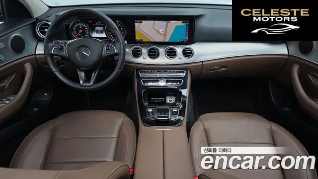 MERCEDES BENZ E-Classe W213 E200 Avantgarde 2018 — photo 10 sur 30