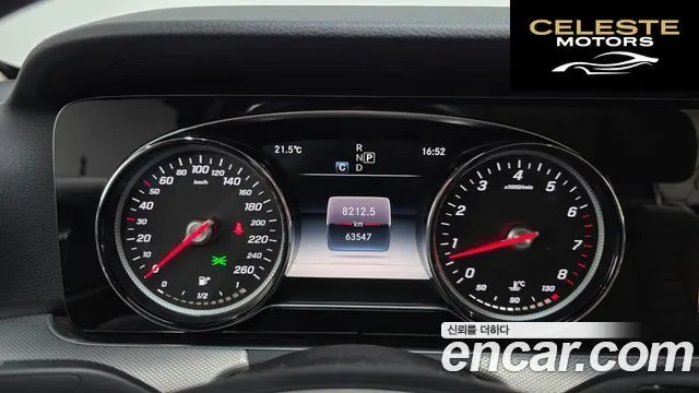 MERCEDES BENZ E-Classe W213 E200 Avantgarde 2018 — photo 11 sur 30