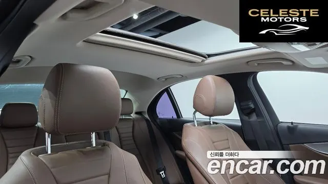 MERCEDES BENZ E-Classe W213 E200 Avantgarde 2018 — photo 19 sur 30