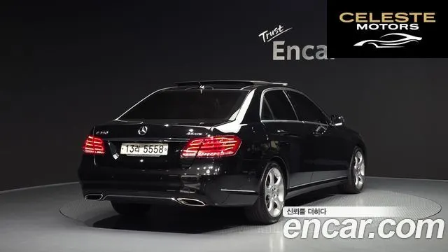 MERCEDES BENZ E-Classe W212 E350 4MATIC Avantgarde 2014 — photo 2 sur 26