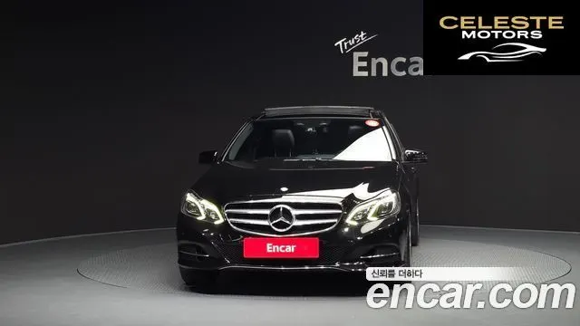 MERCEDES BENZ E-Classe W212 E350 4MATIC Avantgarde 2014 — photo 3 sur 26