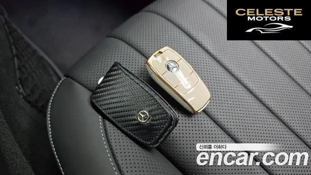 MERCEDES BENZ E-Classe W213 E300 4MATIC Exclusive 2019 — photo 31 sur 32
