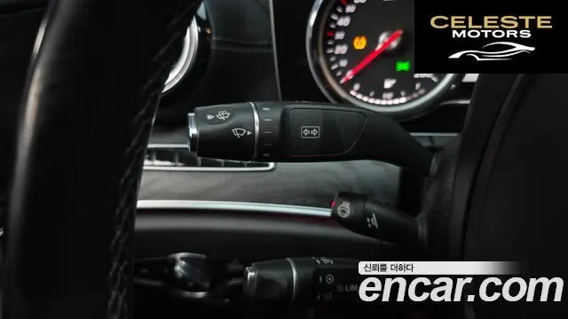 MERCEDES BENZ E-Classe W213 E220d 4MATIC Avantgarde 2017 — photo 18 sur 20