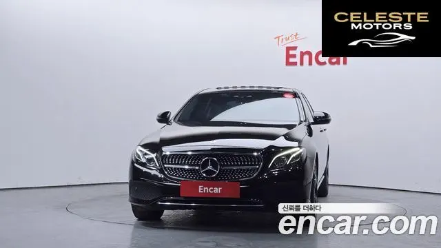 MERCEDES BENZ E-Classe W213 E220d 4MATIC Avantgarde 2017 — photo 3 sur 20