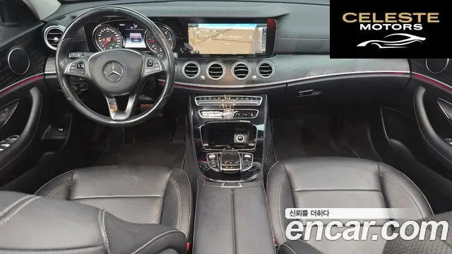 MERCEDES BENZ E-Classe W213 E220d 4MATIC Avantgarde 2017 — photo 7 sur 20