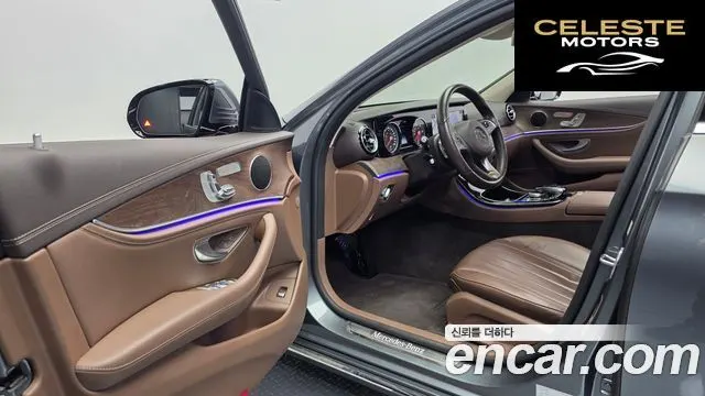 MERCEDES BENZ E-Classe W213 E220d Exclusive 2017 — photo 10 sur 20