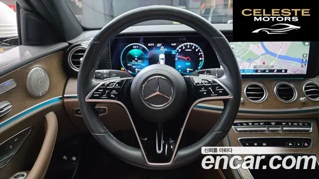 MERCEDES BENZ E-Classe W213 E300e 4MATIC Exclusive 2021 — photo 19 sur 30