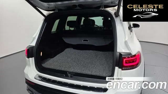 MERCEDES BENZ GLB-Classe X247 GLB250 4MATIC 2021 — photo 31 sur 38