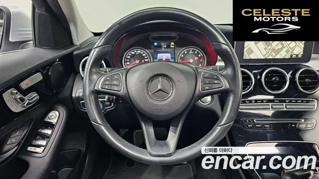 MERCEDES BENZ C-Classe W205 C200 2018 — photo 19 sur 30