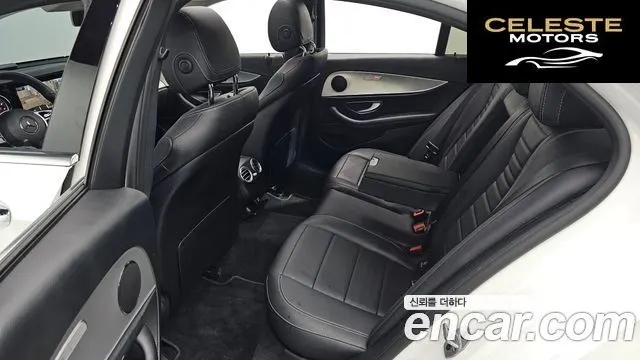 MERCEDES BENZ E-Classe W213 E300 Avantgarde 2019 — photo 16 sur 31