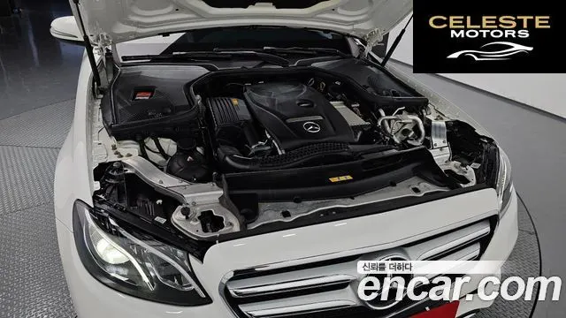 MERCEDES BENZ E-Classe W213 E300 Avantgarde 2019 — photo 6 sur 31
