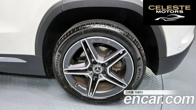 MERCEDES BENZ GLA-Classe H247 GLA250 4MATIC 2020 — photo 7 sur 31