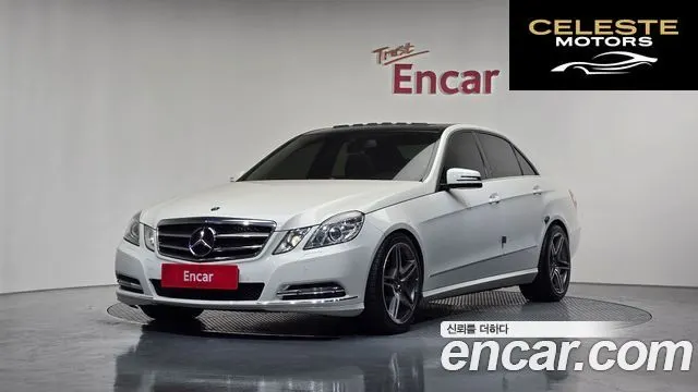 MERCEDES BENZ E-Classe W212 E300 2011 — photo 1 sur 20