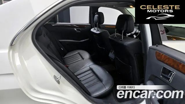 MERCEDES BENZ E-Classe W212 E300 2011 — photo 11 sur 20