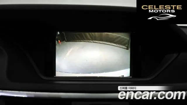 MERCEDES BENZ E-Classe W212 E300 2011 — photo 14 sur 20