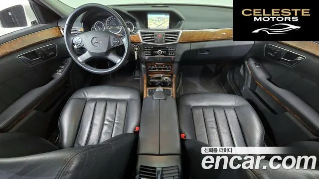 MERCEDES BENZ E-Classe W212 E300 2011 — photo 7 sur 20