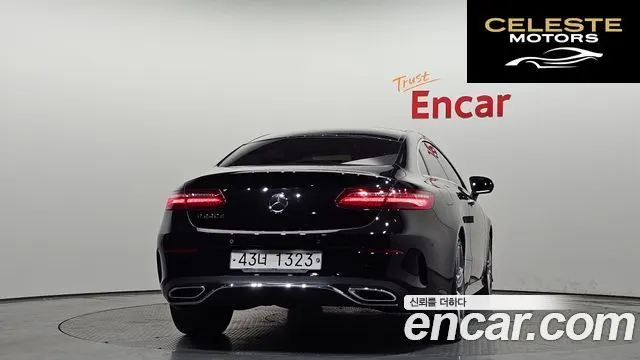 MERCEDES BENZ E-Classe W213 E220d Coupé 2017 — photo 4 sur 30