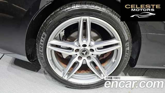 MERCEDES BENZ E-Classe W213 E220d Coupé 2017 — photo 5 sur 30