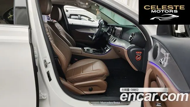 MERCEDES BENZ E-Classe W213 E300 Avantgarde 2019 — photo 11 sur 20