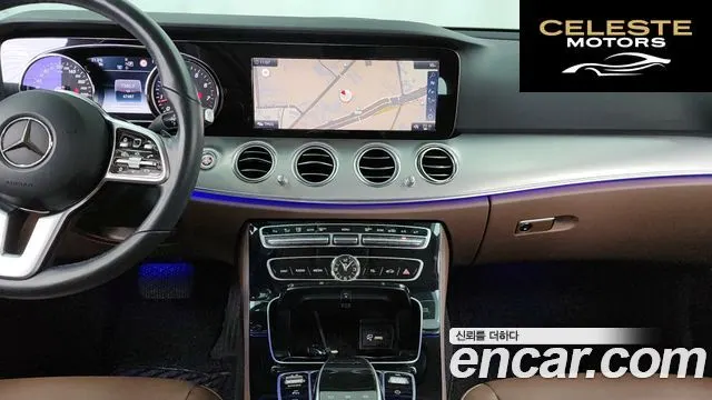 MERCEDES BENZ E-Classe W213 E300 Avantgarde 2019 — photo 14 sur 20