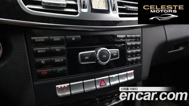 MERCEDES BENZ E-Classe W212 E220 CDI Avantgarde 2014 — photo 17 sur 20