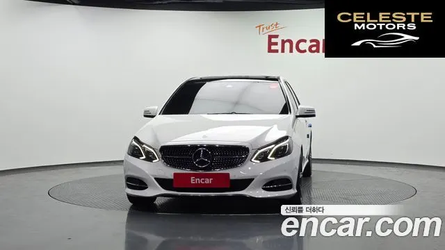 MERCEDES BENZ E-Classe W212 E220 CDI Avantgarde 2014 — photo 3 sur 20