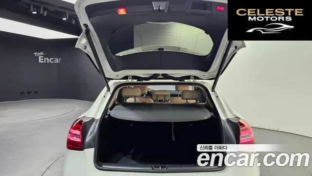 MERCEDES BENZ GLA-Classe X156 GLA220 2018 — photo 25 sur 30